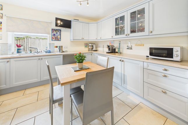 1 Meadow Close, Chipping Norton photo 4