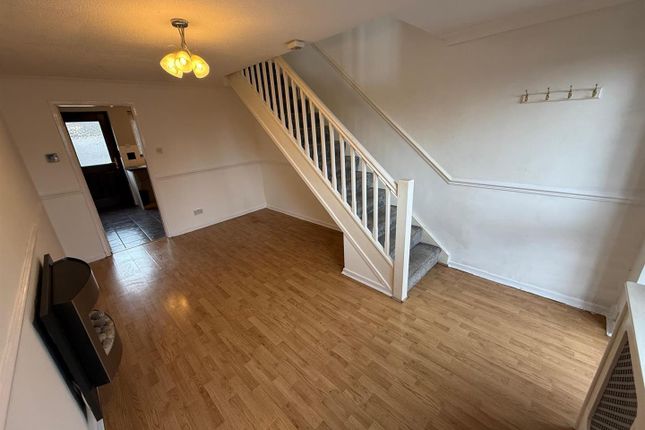 32B, King Street, Stourbridge photo 2