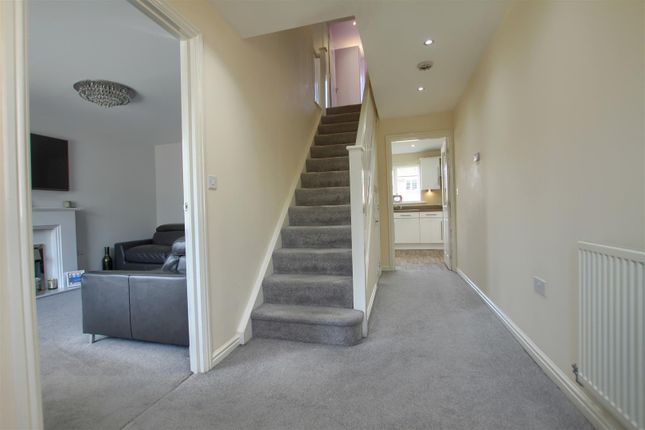 7, Cawdor Close, Stockton-On-Tees photo 3