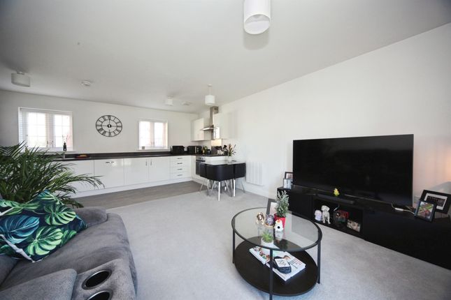 41, Dalmatian Drive, Dunstable photo 2