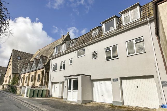 Thumbnail Flat for sale in Falmouth