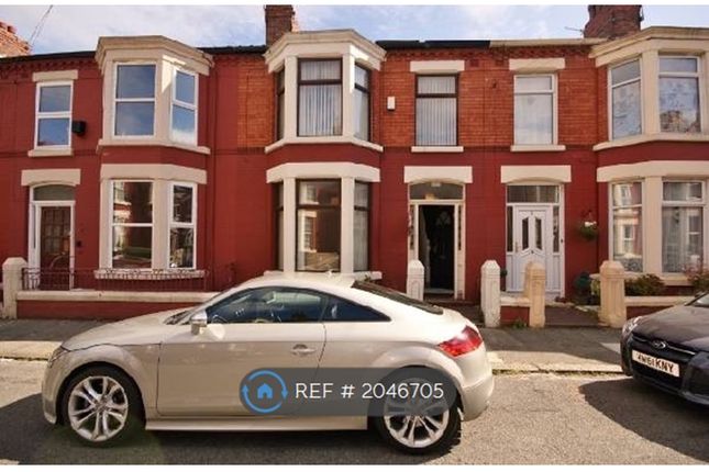 Room to rent in Willowdale Road, Mossley Hill, Liverpool