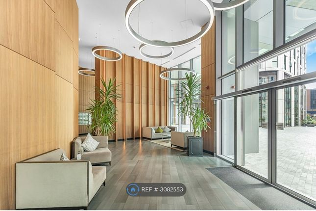 Arena Tower Crossharbour Plaza, London photo 2