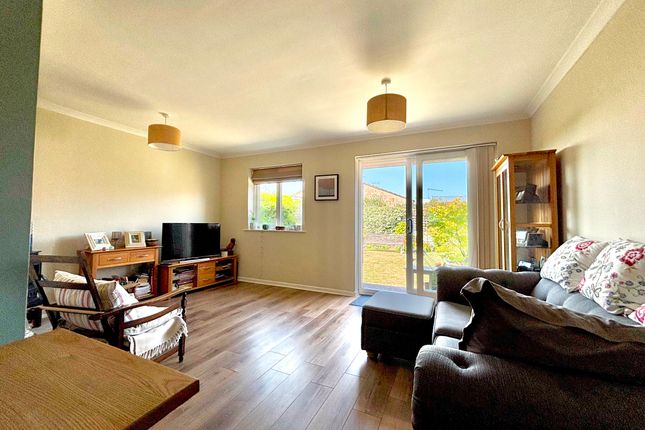 1 Broad Acres, Gillingham photo 3