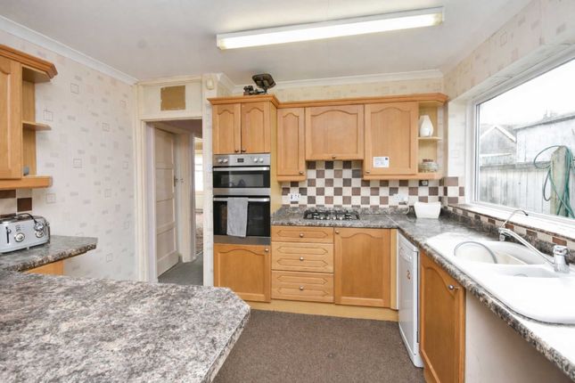 10, Granville Avenue, Ramsgate photo 2