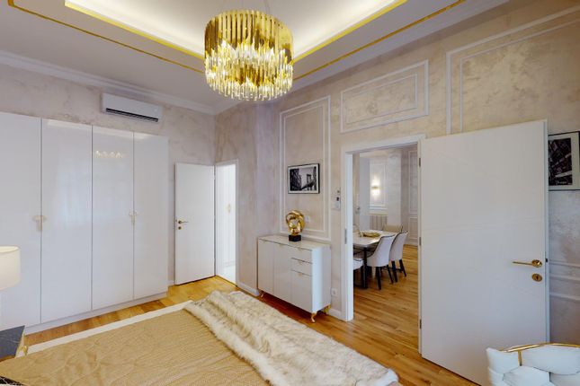 Apartment for sale in Vaci Utca, Budapest, Hungary