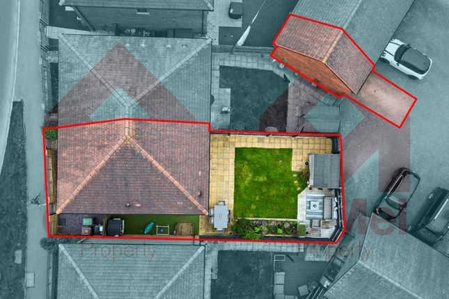 18, Barley Road, Cheltenham photo 2