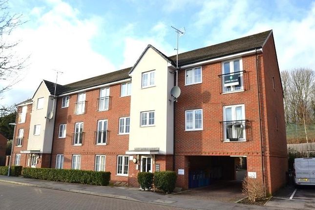 2-bed flat on 11, Watson House, Buntingford, £130,000