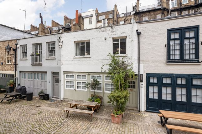 Mews house for sale in Bathurst Mews, Bayswater, London