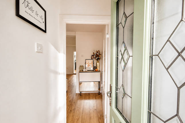 34, Thomas Street, Tonypandy photo 2