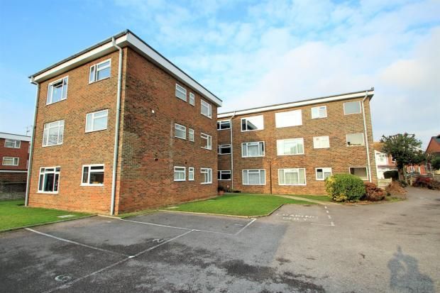 Thumbnail Flat to rent in Rowlands Road, Worthing