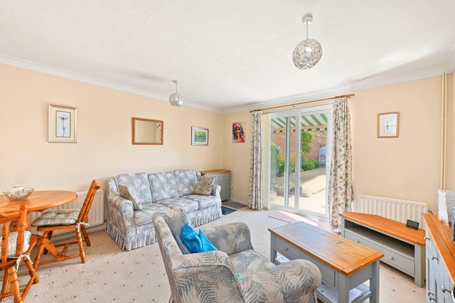 1, Oak View, Hemel Hempstead photo 3