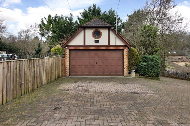 Detached house for sale in Rhododendron Avenue, Meopham, Gravesend, Kent