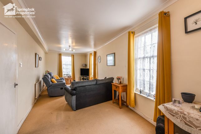 Flat 6, London House, Wiveliscombe photo 3