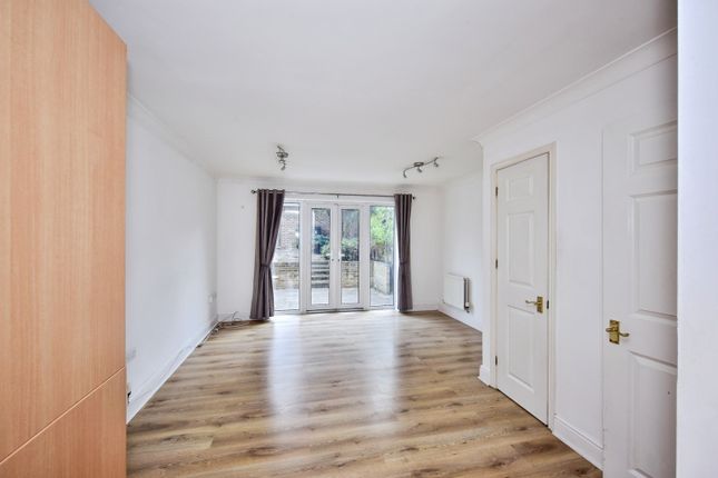 4, Bridgeside Mews, Kent photo 4