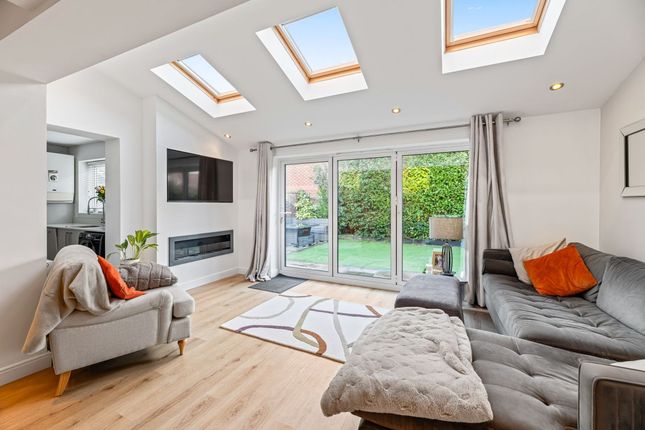 14 Lonsdale Close, Warrington photo 3
