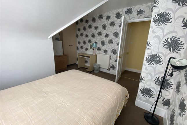Front Room, 50, Margate Road, Ramsgate photo 4