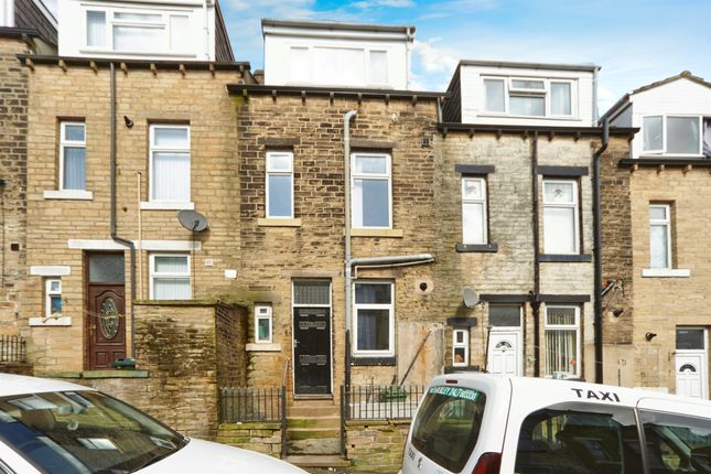 Terraced house for sale in Redcliffe Street, Keighley