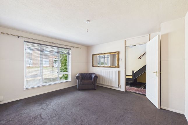 21 Thirlmere Road, Cheltenham photo 4