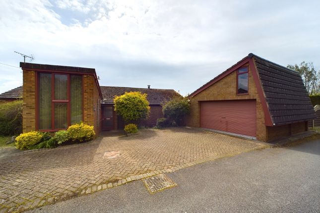 Detached bungalow for sale in Whitehill Close, Hitchin