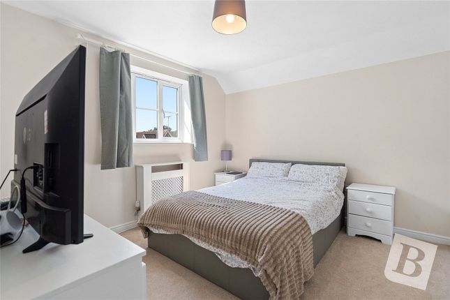 24, Browning Drive, Essex photo 4