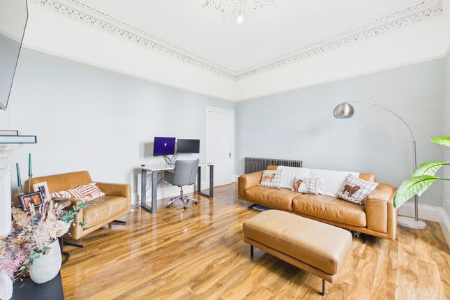 1/2, 1 Creswell Terrace, Uddingston photo 4