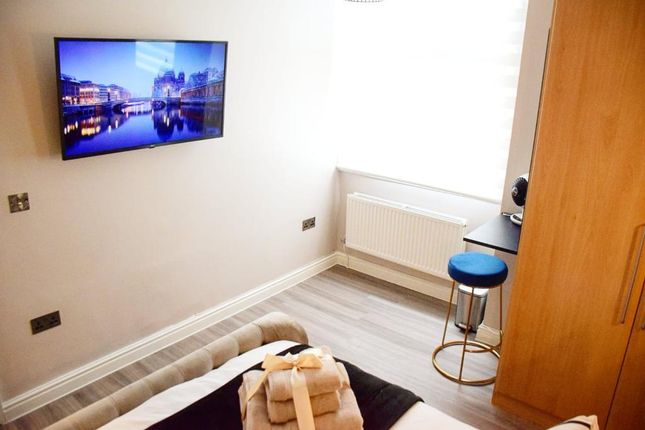 Flat to rent in Castle Street, City Centre, Liverpool, Merseyside