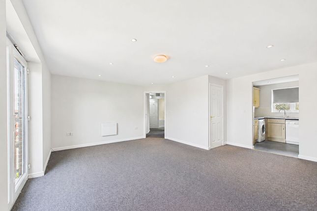 Persimmon Gardens, Cheltenham photo 3