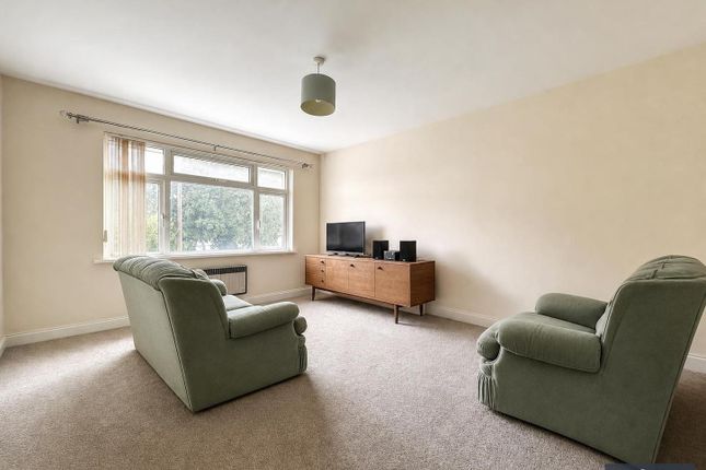 115 Heol Llanishen Fach, Cardiff photo 2