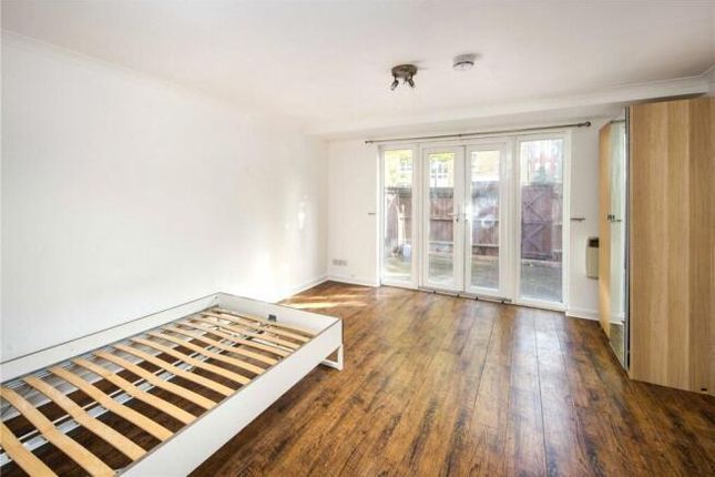 8, Blondin Street, London photo 4