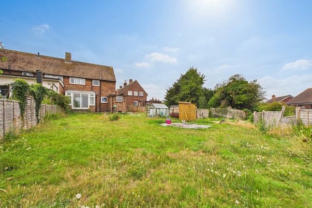 47, Abbots Walk, Ashford photo 2