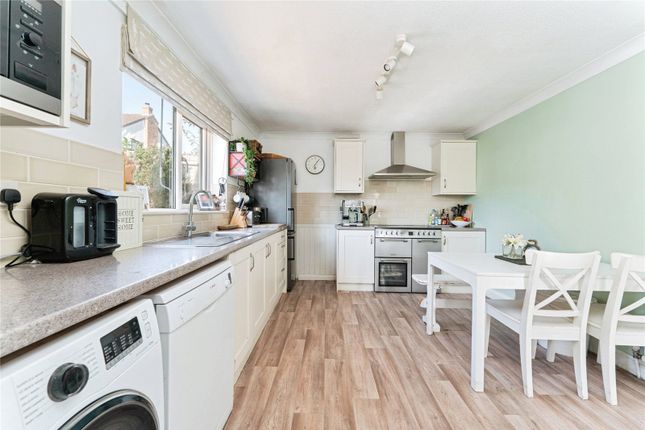 50, High Street, Ely photo 3