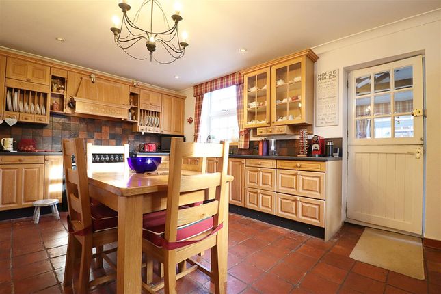 Cottage for sale in Church Street, North Cave, Brough