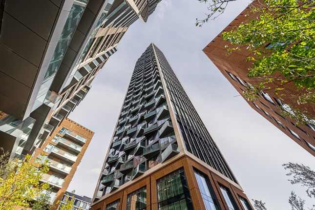 Flat 606, Icon Tower, 8, Portal Way, Acton photo 2