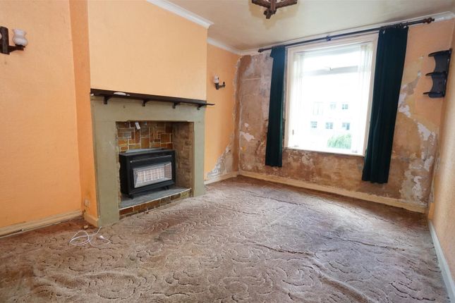 15, Lister Ville, Bradford photo 2