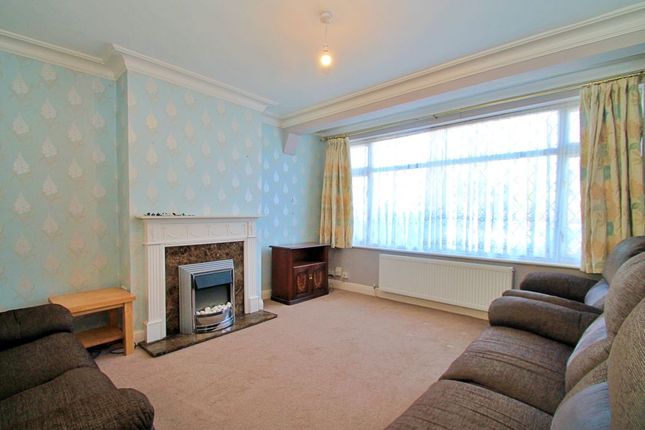 136, Cavendish Avenue, Harrow photo 3