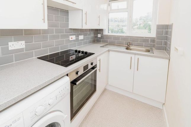 Flat 4, Sedgewick Court, Sedgwick Road, Eastleigh photo 3