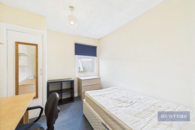 7, Livingstone Road, Southampton photo 4