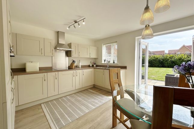 50, Sherwood Drive, Thorpe Willoughby photo 4