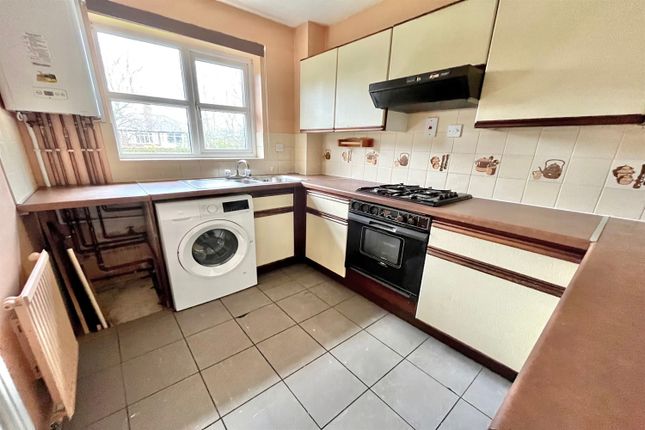 Flat for sale in Drayton Manor, Parrs Wood Road, East Didsbury