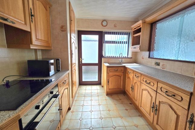 9, Blaencoed Road, Swansea photo 3