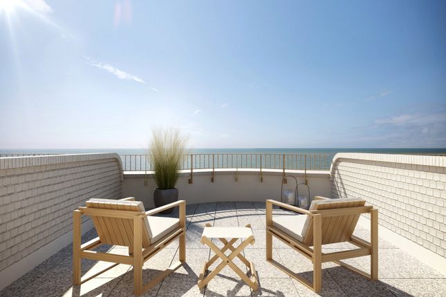 Thumbnail Terraced house for sale in Shoreline, Folkestone, Kent