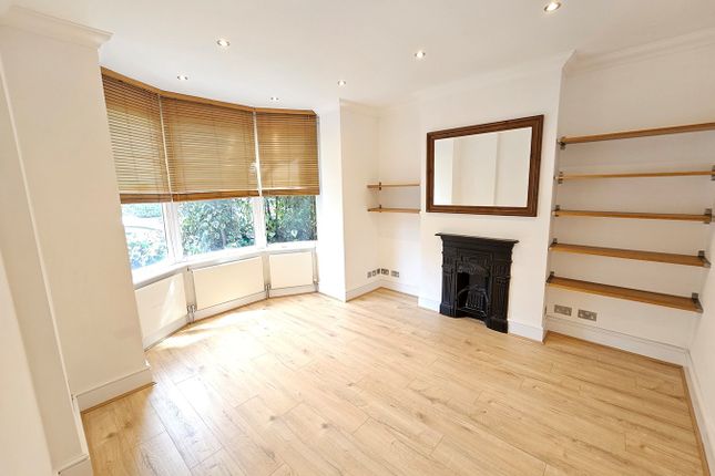 Maisonette to rent in Kitchener Road, East Finchley