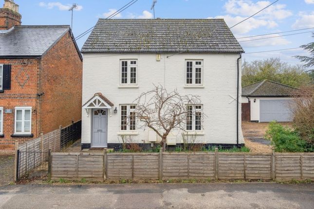 Thumbnail Detached house for sale in Brock Hill, Warfield, Bracknell