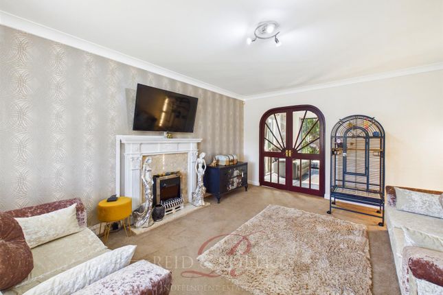 60, Maes Y Dyffryn, Greenfield photo 2