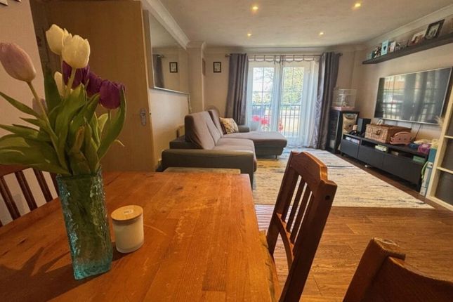1, Lime Tree Court, St. Albans photo 2