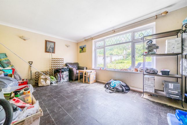 104, Wetherby Road, Enfield photo 3