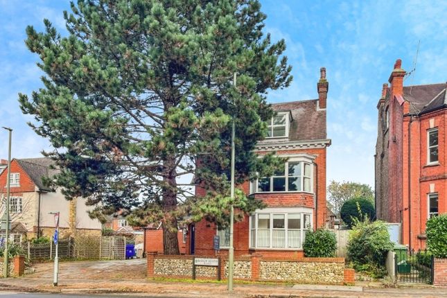 Thumbnail Detached house for sale in Burgh Heath Road, Epsom