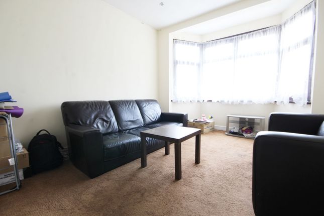 39 , Atherton Road, London photo 5