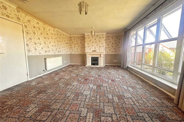 15, Ledbury Close, Middleton photo 3